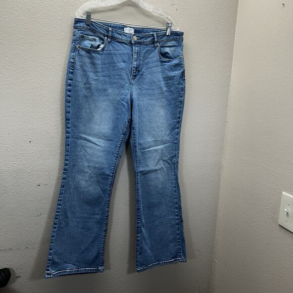 Loft Curvy Bootcut Jeans. Size 12 Medium Wash High Rise Denim Western Boho - Picture 1 of 7